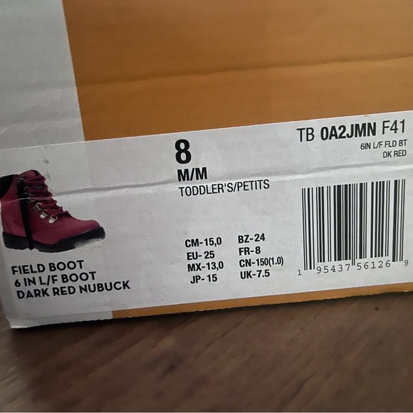 Red timberlands - Picture 3 of 3
